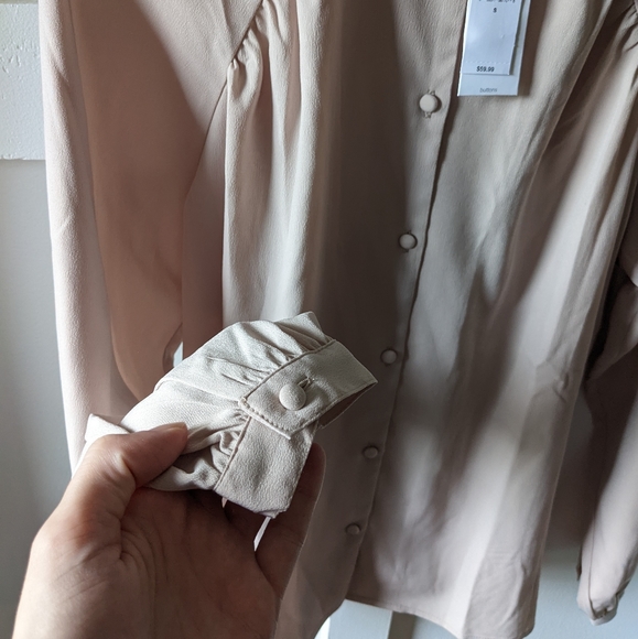 NWT Banana Republic Factory Blouse - Picture 3 of 3